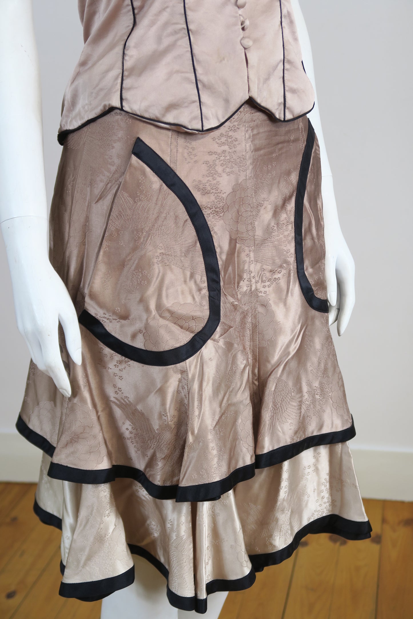Chloe set