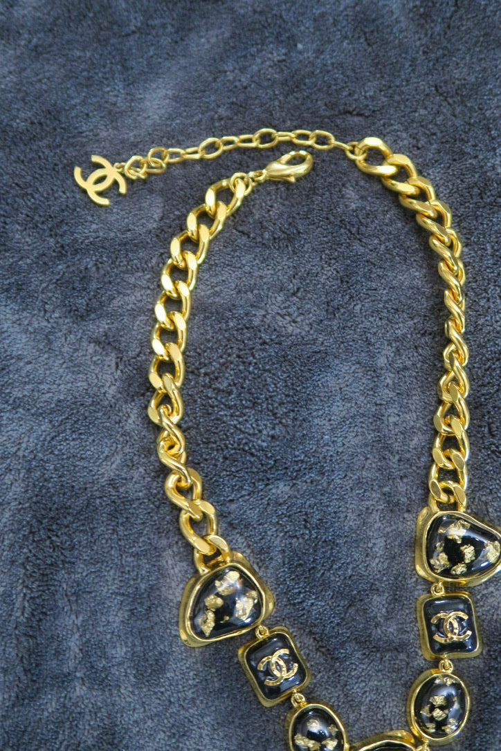 Chanel gold necklace