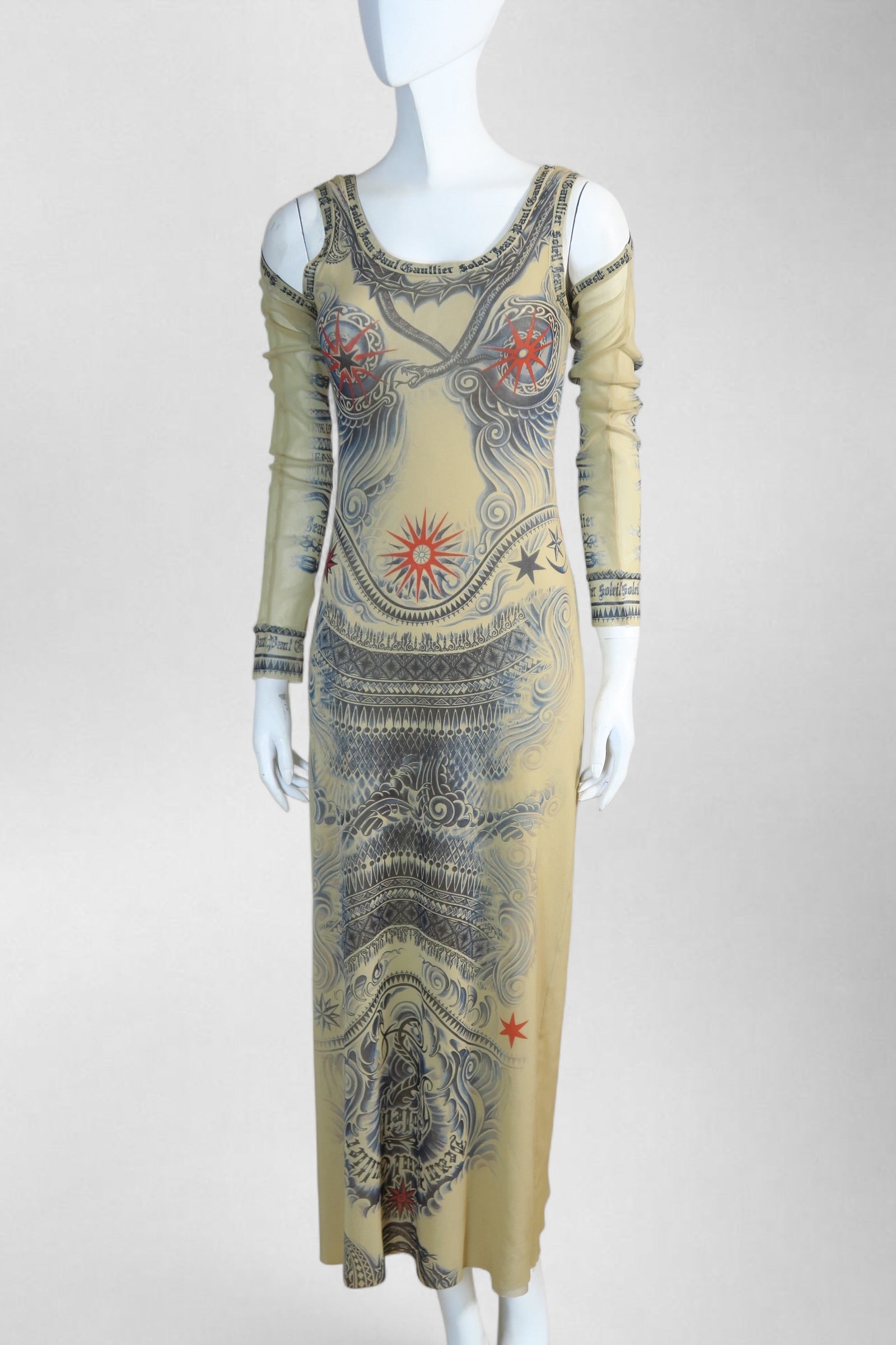 Jean Paul Gaultier trompe l'oeil set