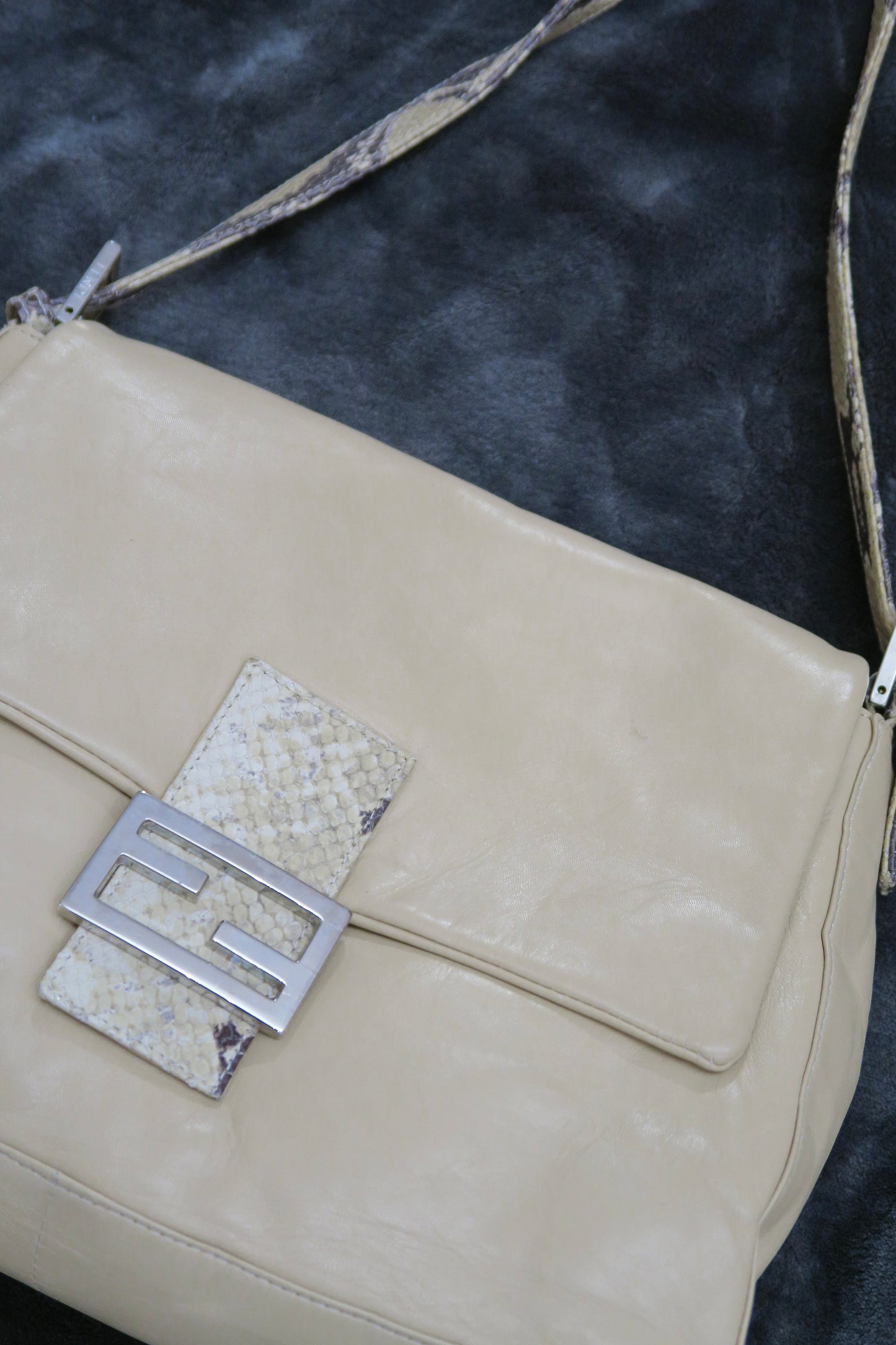 Fendi mamma baguette python