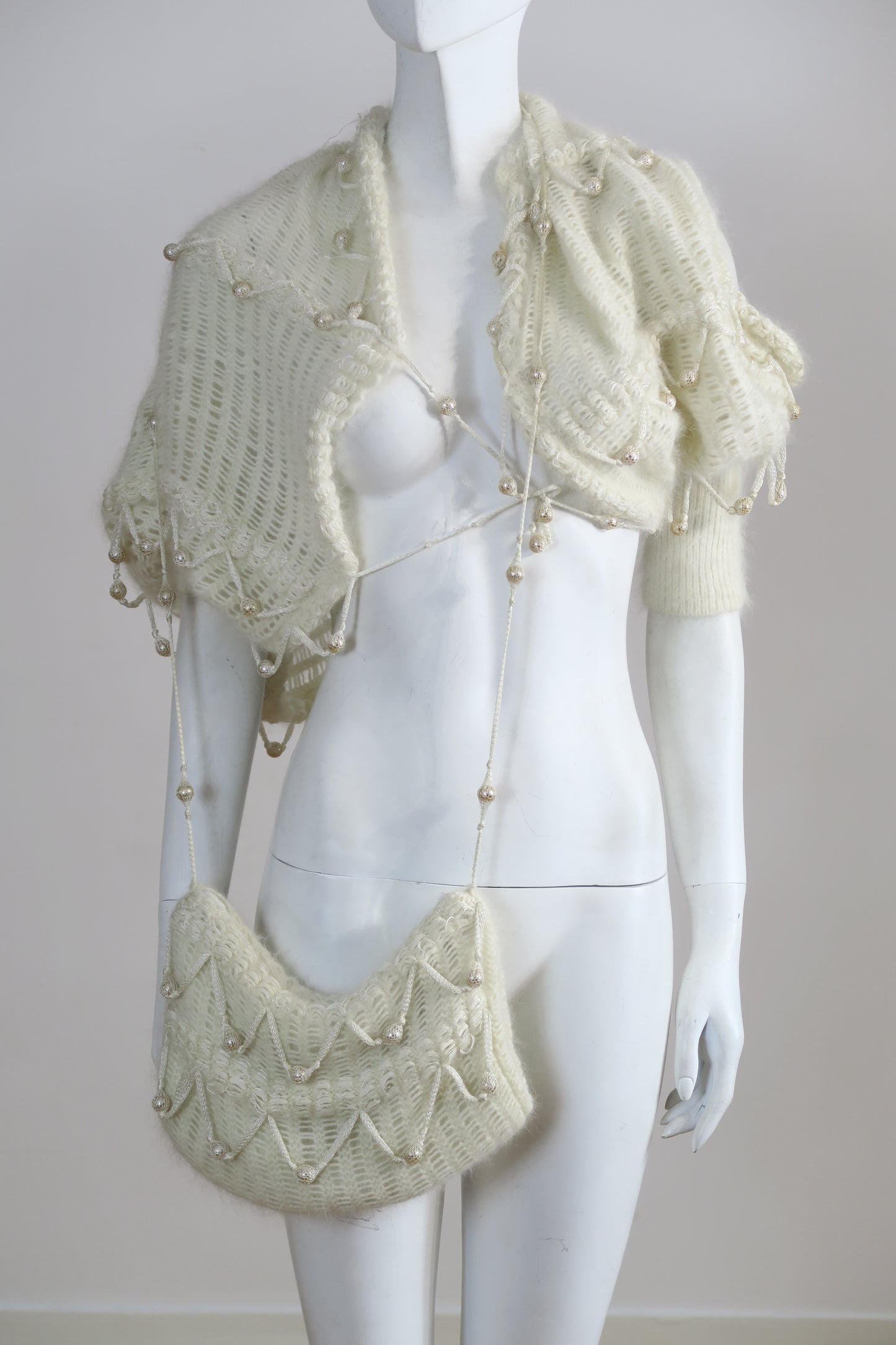 Chloe set
