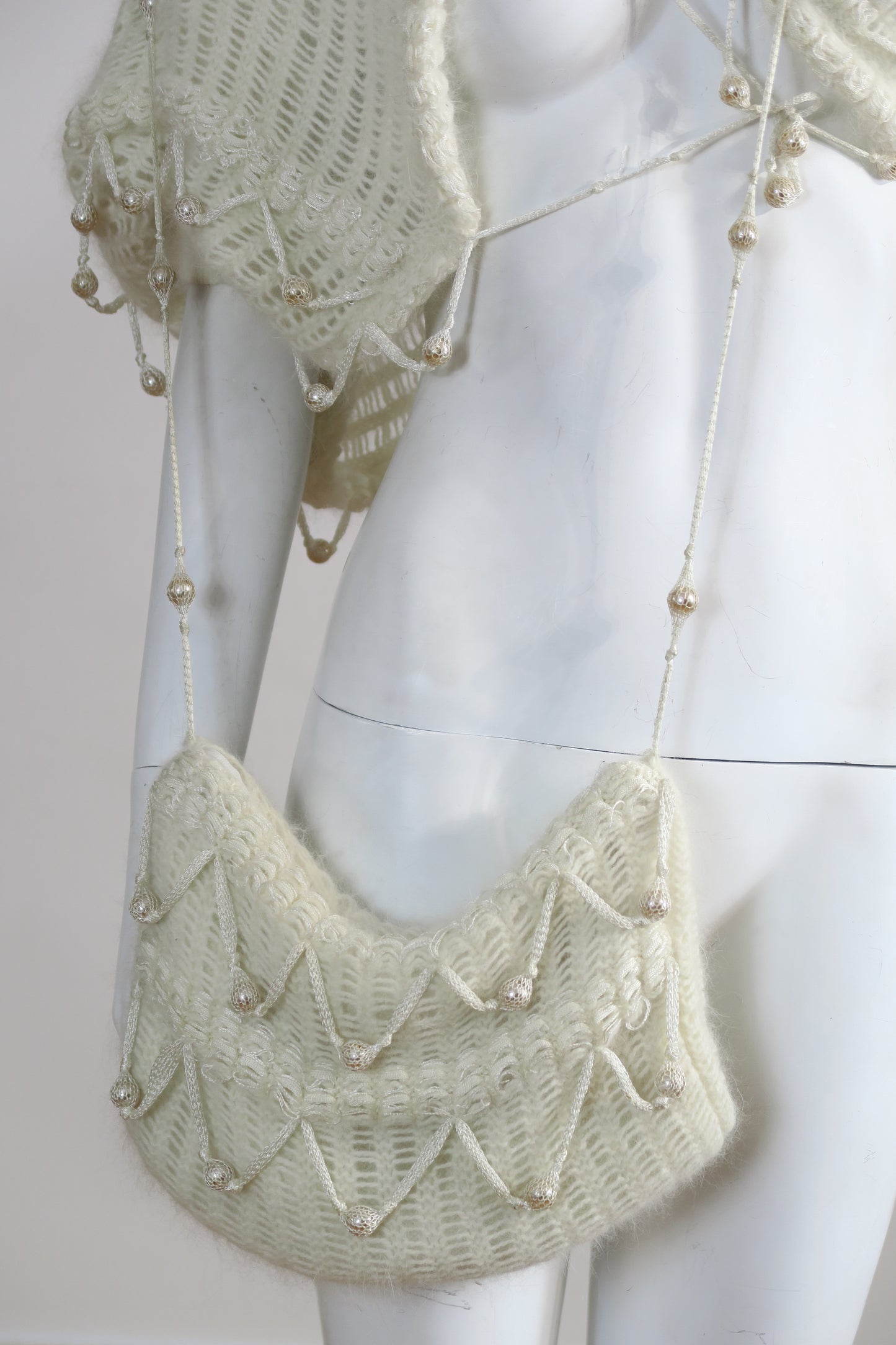 Chloe set