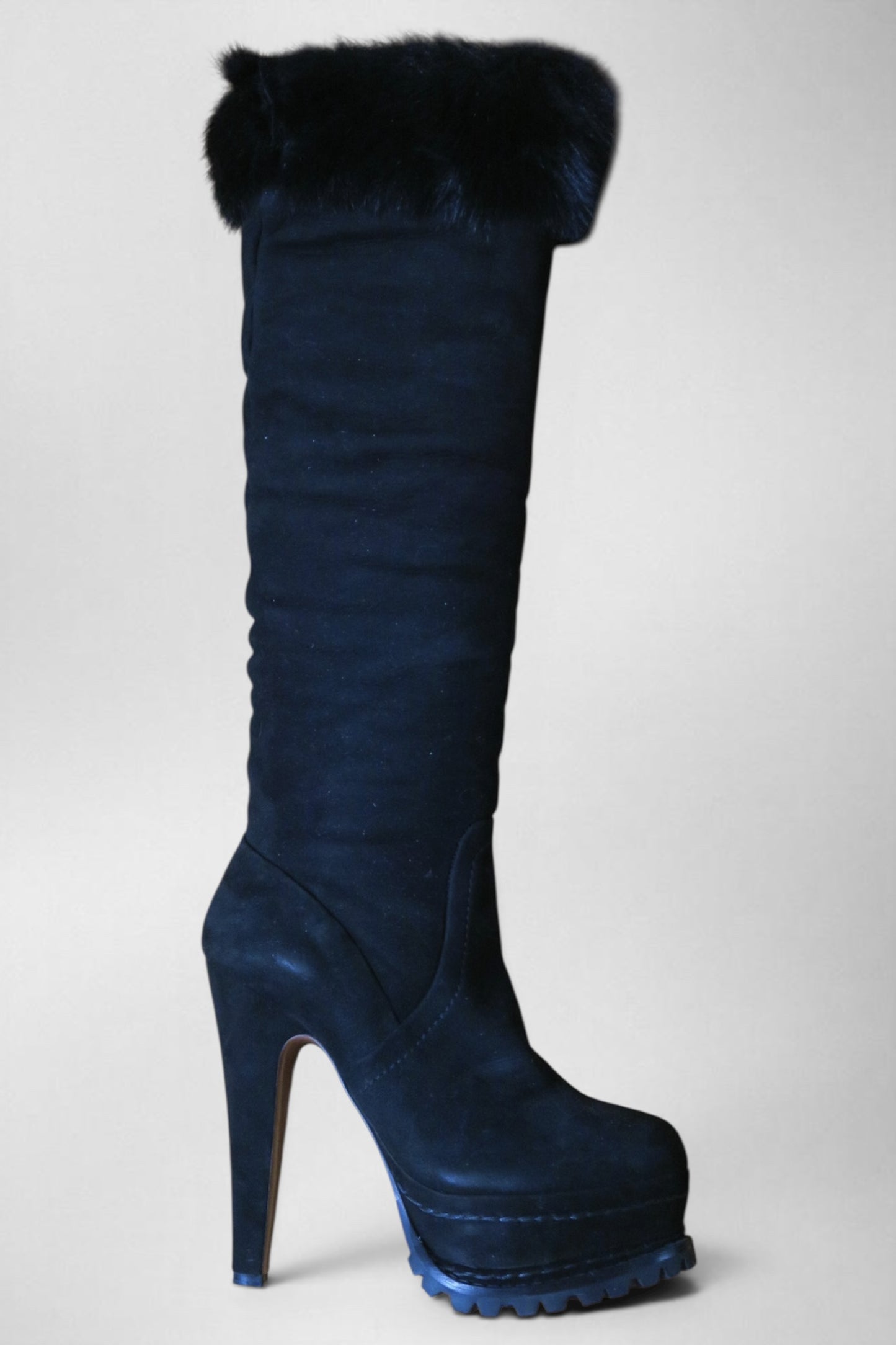 alaia platform boots