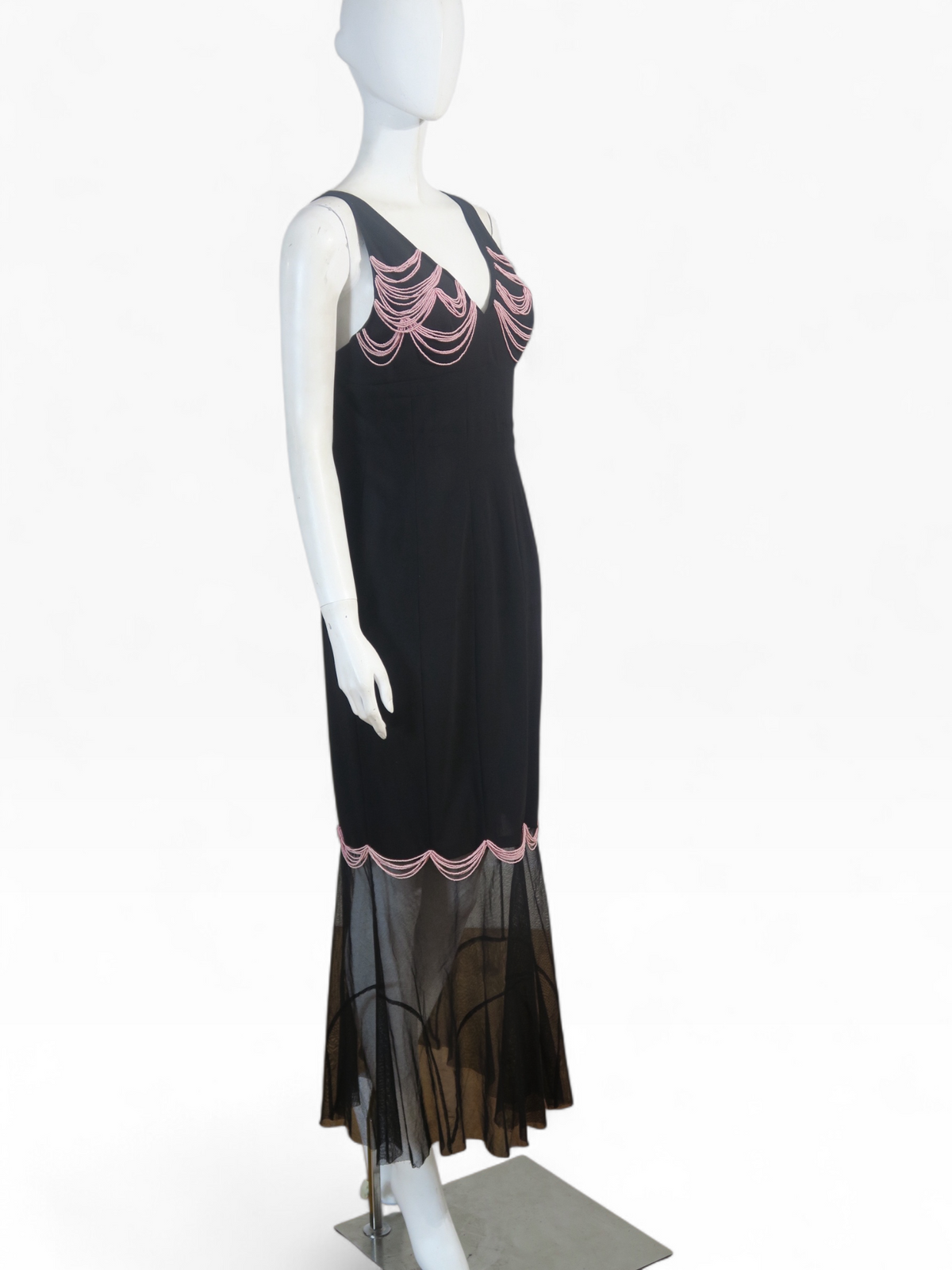 Chanel spring 2003 runway pink beads dress
