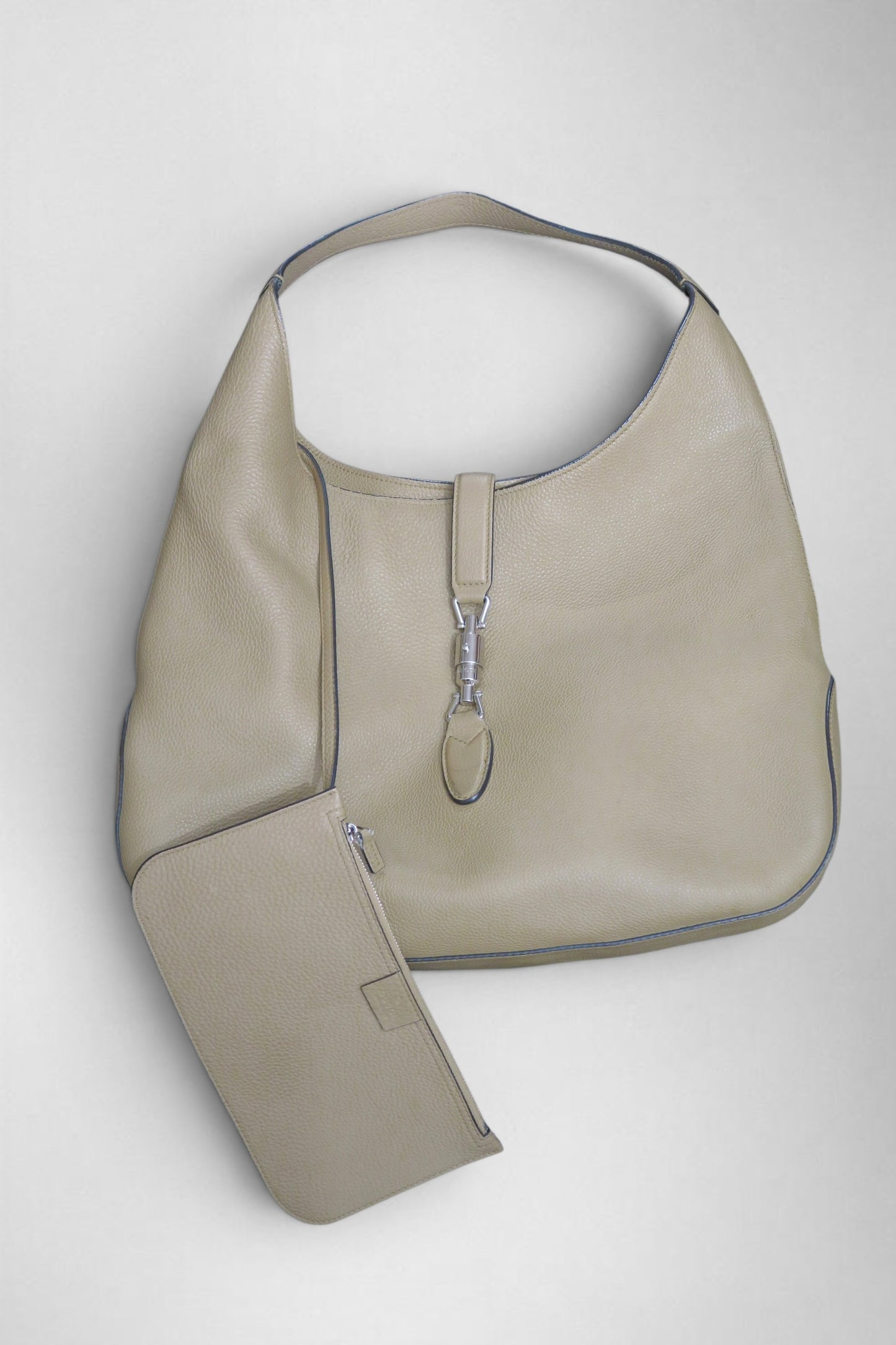 Gucci maxi jackie leather shoulder bag