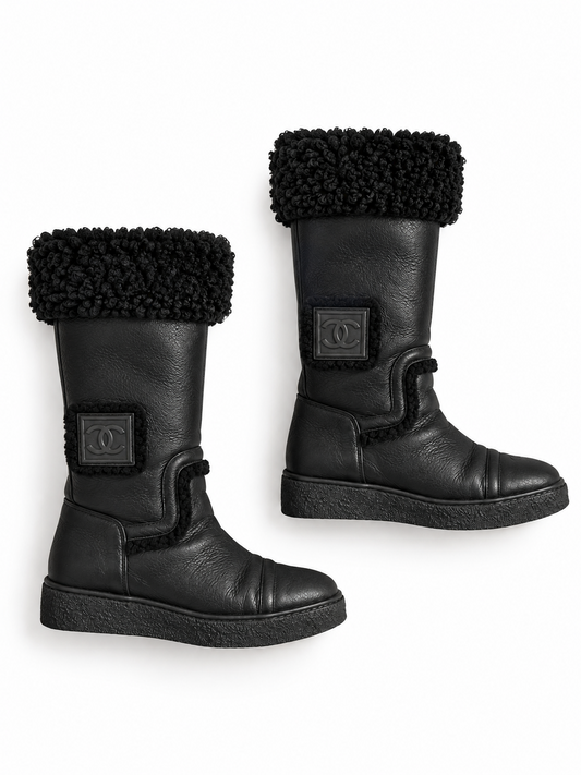 Chanel shearling leather boots size 36