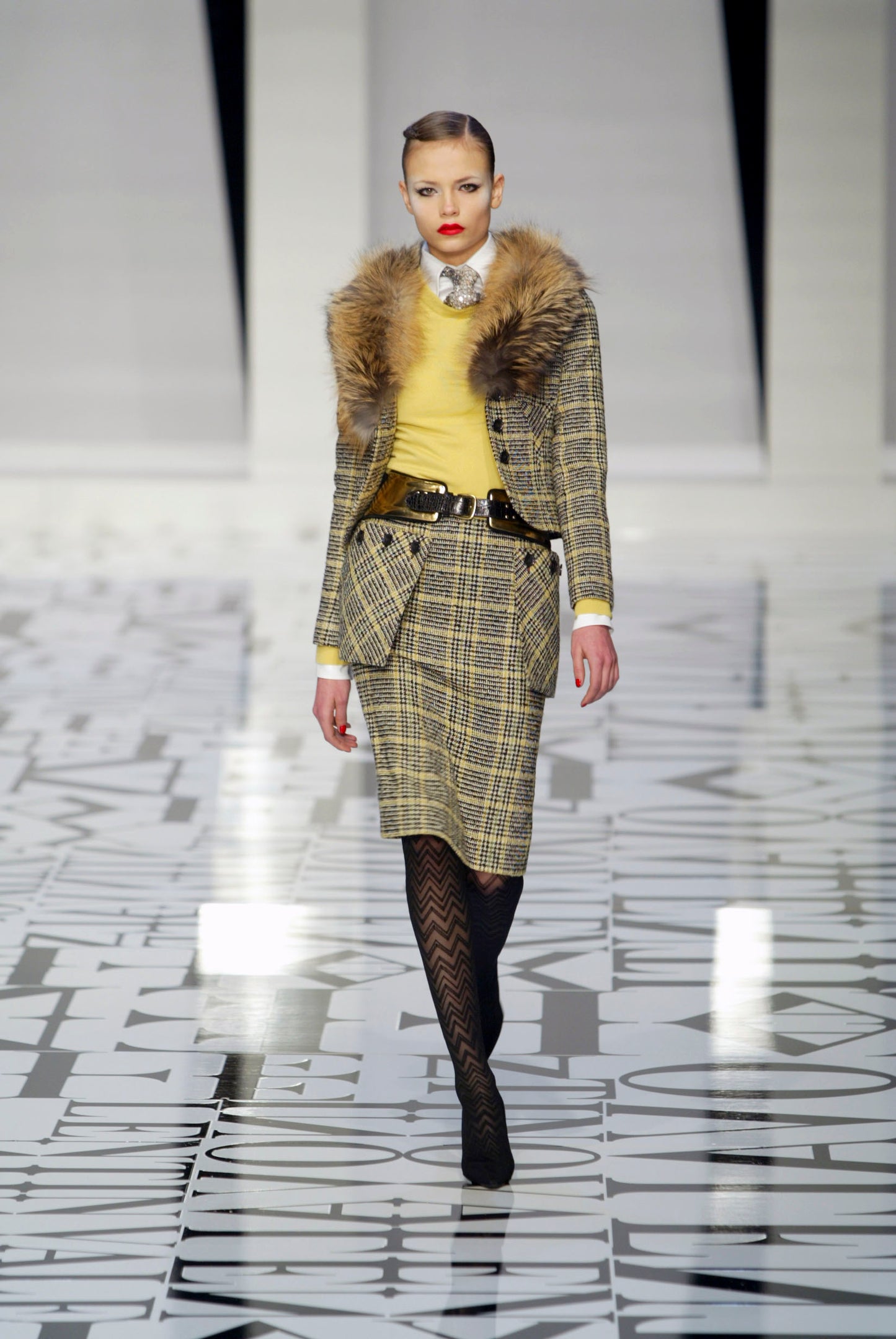 Valentino fall 2004 runway fur set
