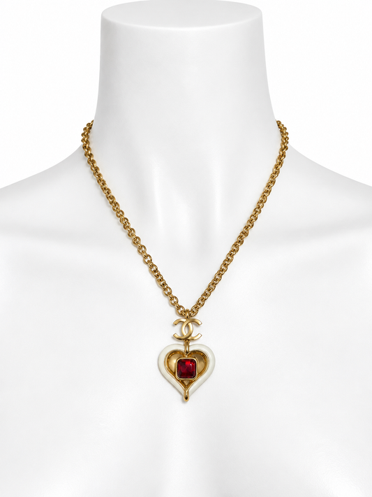 Chanel Gripoix heart pendant necklace