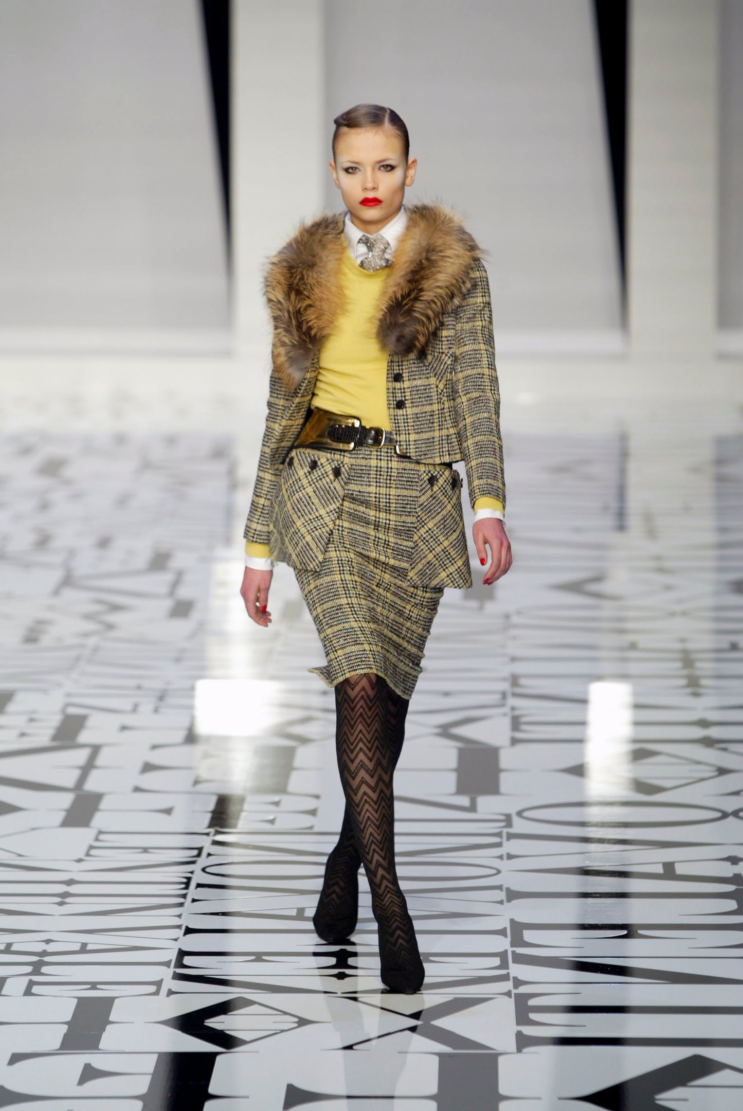 Valentino fall 2004 runway fur set