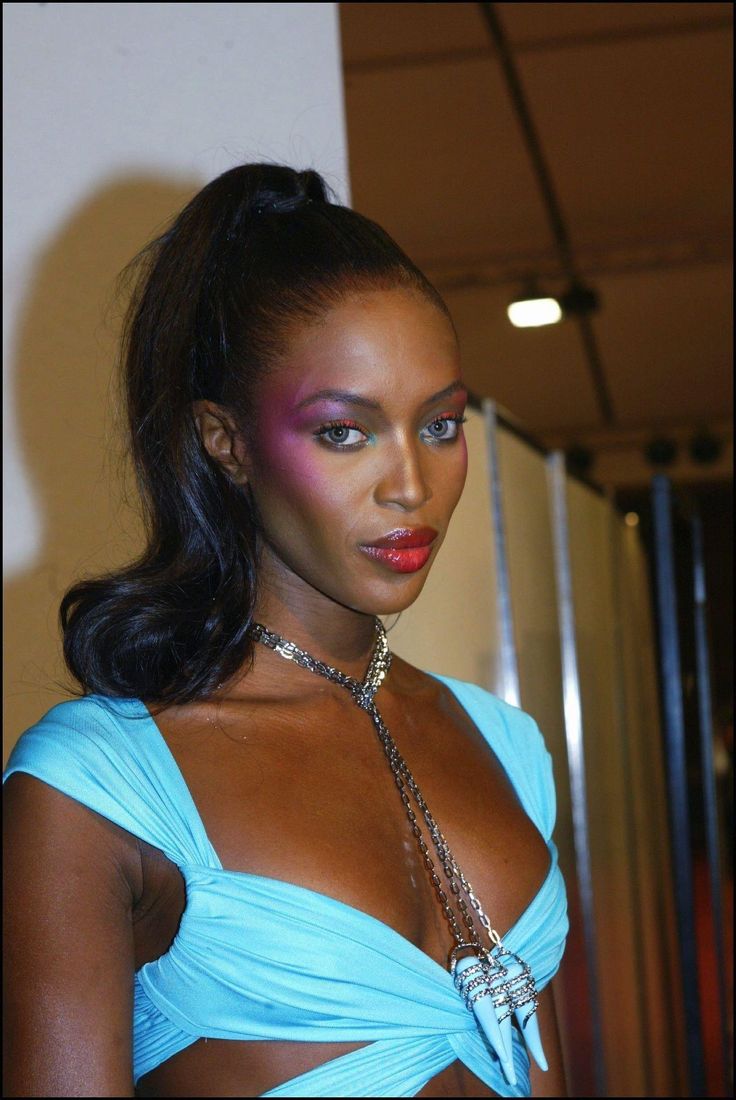 Valentino spring 2004 runway dress