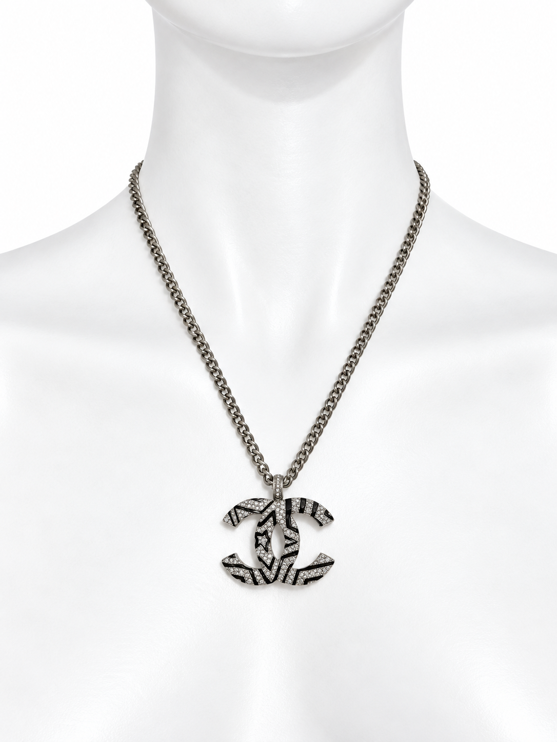 Chanel CC crystal pendant chain necklace