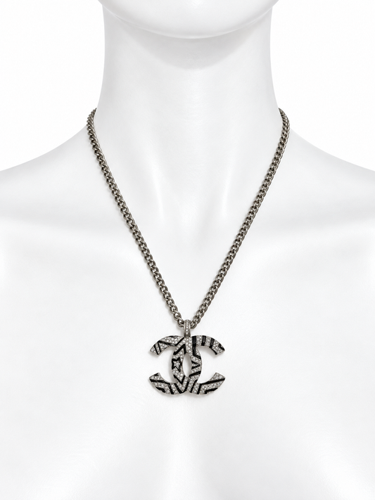 Chanel CC crystal pendant chain necklace